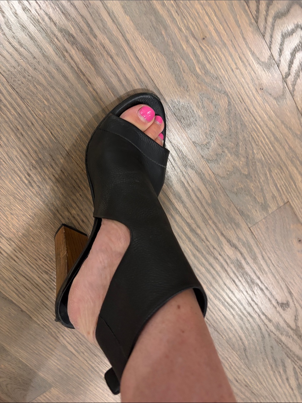 Women's Black Open-Toe Slingback Heel- Vince size 7